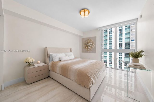 330 Sunny Isles Blvd 5-1708, Sunny Isles Beach, FL 33160