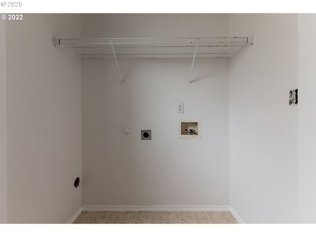 13907 Ne 63RD St, Vancouver, WA 98682