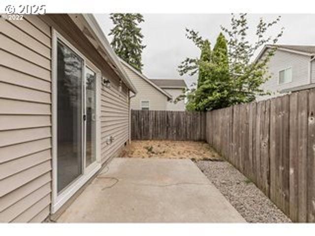 13907 Ne 63RD St, Vancouver, WA 98682