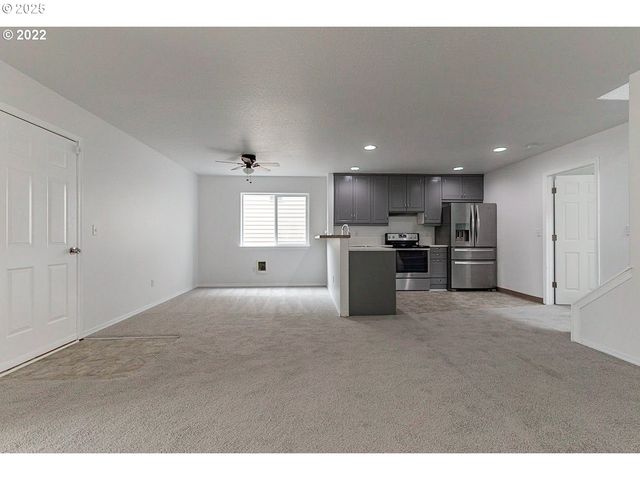 13907 Ne 63RD St, Vancouver, WA 98682