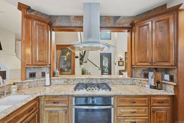1207 Crystal Spring Drive, Chula Vista, CA 91915