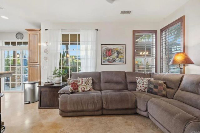 1207 Crystal Spring Drive, Chula Vista, CA 91915