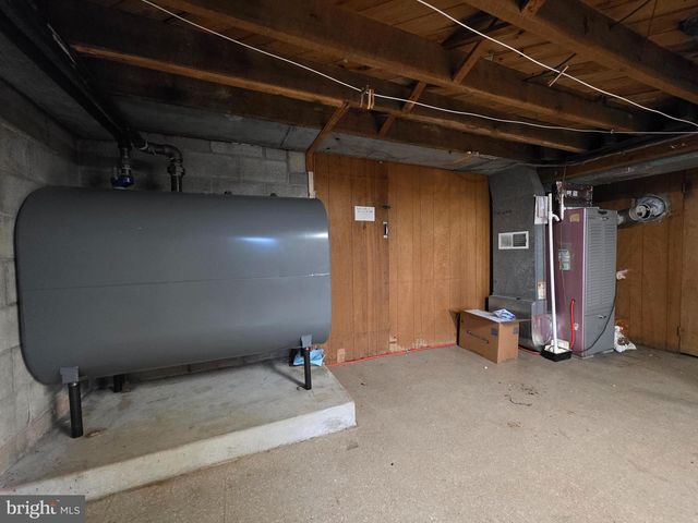 321 PFAUTZ HILL RD, Stevens, PA 17578