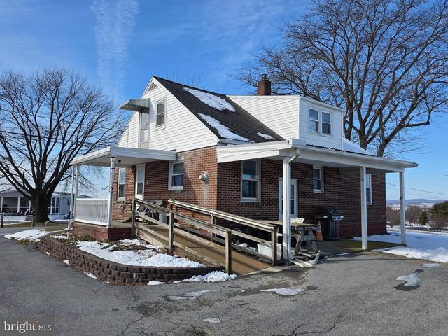 321 PFAUTZ HILL RD, Stevens, PA 17578