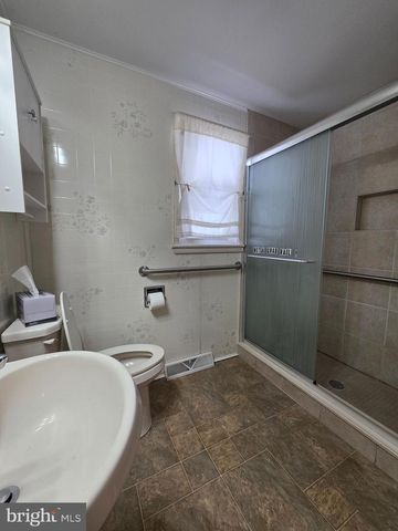 321 PFAUTZ HILL RD, Stevens, PA 17578