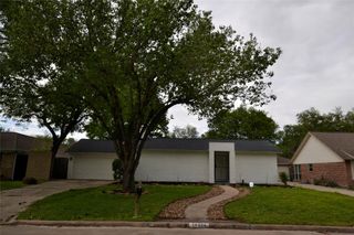14314 Piping Rock Lane, Houston, TX 77077