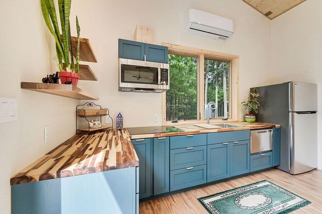 196 Nolton Road, Nordland, WA 98358