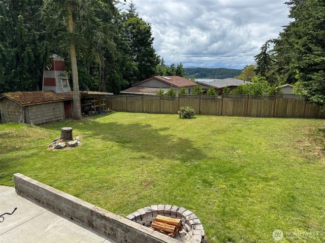 196 Nolton Road, Nordland, WA 98358