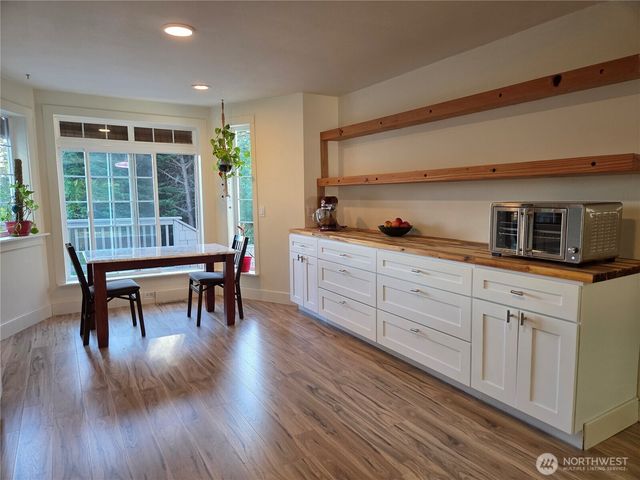196 Nolton Road, Nordland, WA 98358