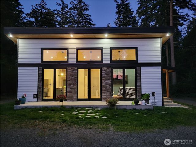 196 Nolton Road, Nordland, WA 98358
