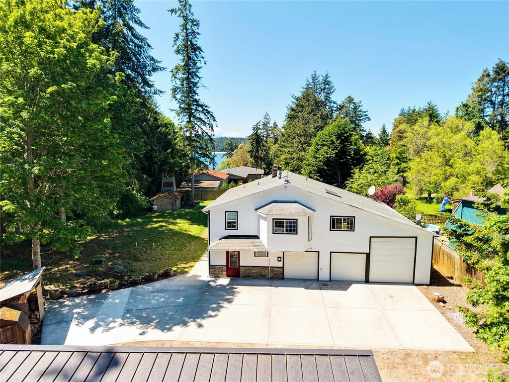 196 Nolton Road, Nordland, WA 98358