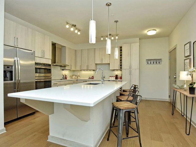 3600 S Lamar BLVD 100, Austin, TX 78704