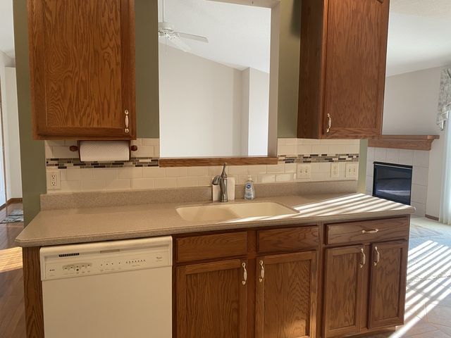 35 Madison Circle 0, Davenport, IA 52806