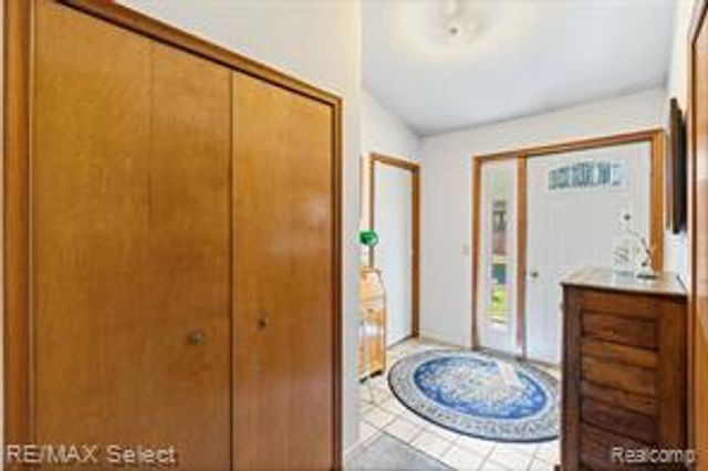6605 Flushing Road, Flushing, MI 48433