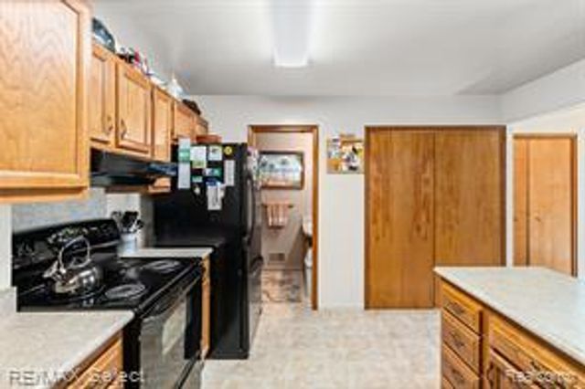 6605 Flushing Road, Flushing, MI 48433
