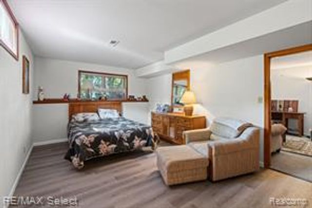 6605 Flushing Road, Flushing, MI 48433