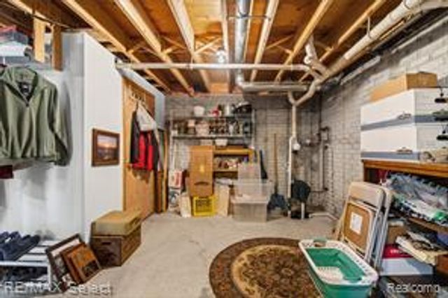 6605 Flushing Road, Flushing, MI 48433