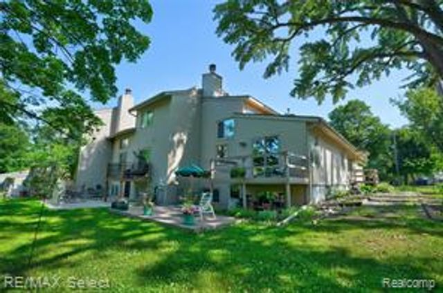6605 Flushing Road, Flushing, MI 48433