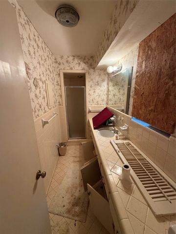 12039 Schroeder Road, Dallas, TX 75243