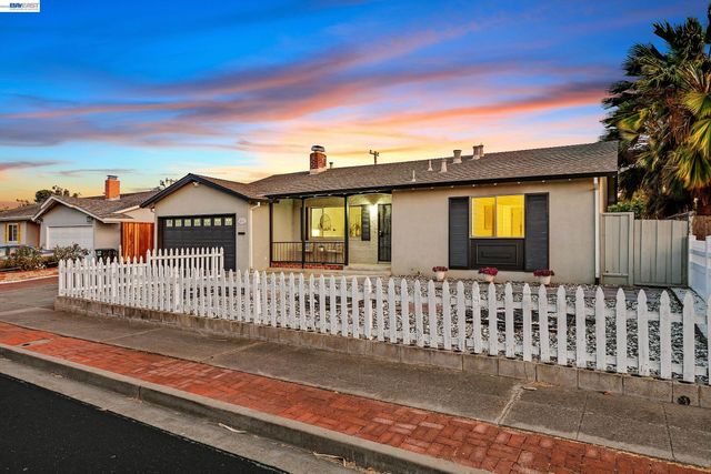 8231 Cardiff Dr, Dublin, CA 94568