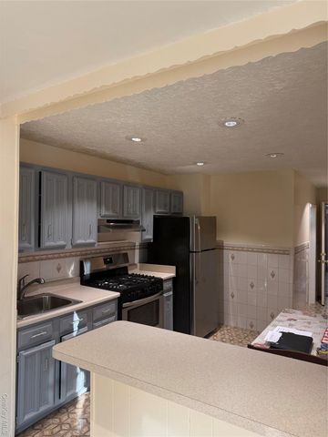 101 Buena Vista Avenue 2nd Fl, Yonkers, NY 10701