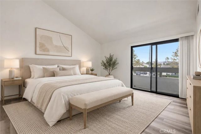 19620 Sherman Way Unit 1, Reseda, CA 91335