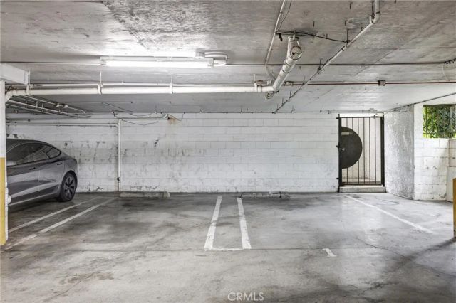 19620 Sherman Way Unit 1, Reseda, CA 91335