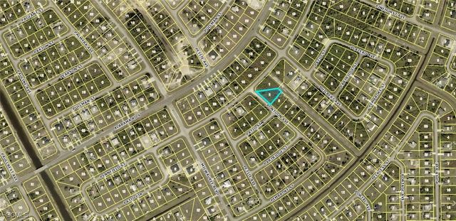 363 Pontoon AVE, Lehigh Acres, FL 33974