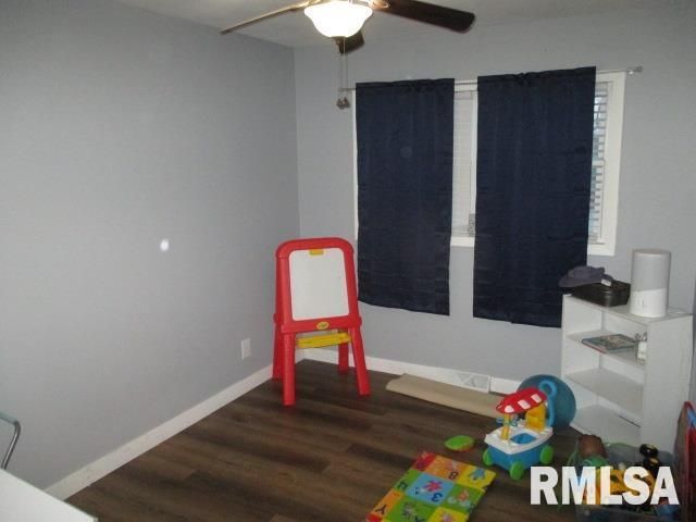 7120 N MANNING Drive, Peoria, IL 61614