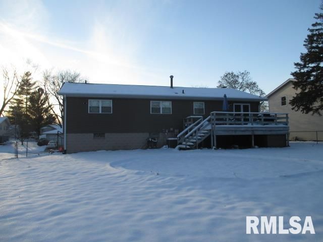 7120 N MANNING Drive, Peoria, IL 61614