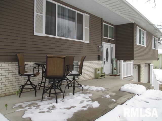 7120 N MANNING Drive, Peoria, IL 61614