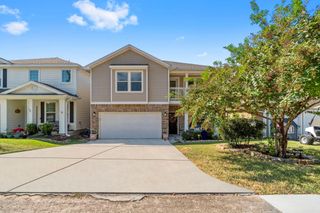 122 Harbour Town Court, Conroe, TX 77356