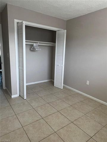 3325 Airport RD N # L2, Naples, FL 34105