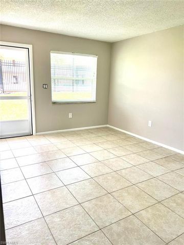 3325 Airport RD N # L2, Naples, FL 34105