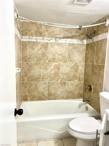 3325 Airport RD N # L2, Naples, FL 34105