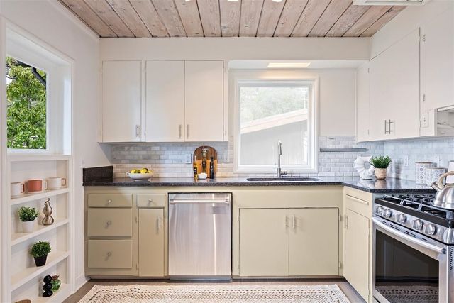 1438 Grizzly Peak Blvd, Berkeley, CA 94708