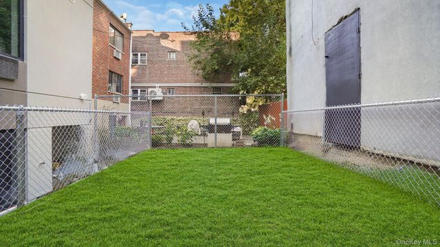 3530 Willett Avenue, Bronx, NY 10467