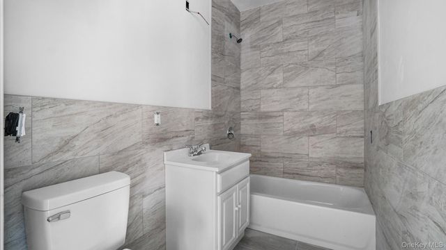 3530 Willett Avenue, Bronx, NY 10467