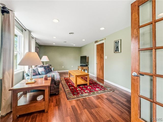 4422 Outlook Drive, Onondaga, NY 13215