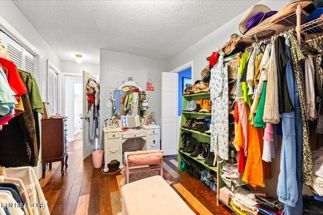 203 Golf Hill Lane, Lafollette, TN 37766