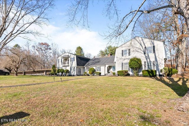 203 Golf Hill Lane, Lafollette, TN 37766