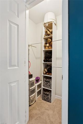 8 El Dorado CT, Hampton, VA 23669