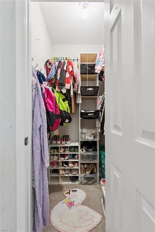 8 El Dorado CT, Hampton, VA 23669