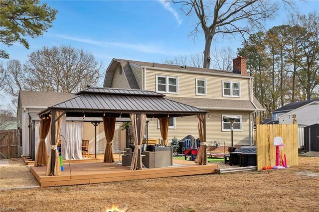 8 El Dorado CT, Hampton, VA 23669