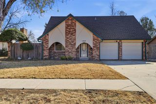 1424 Cambridge Drive, Norman, OK 73069