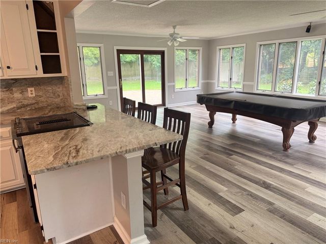 401 Midlothian SQ, Hampton, VA 23669
