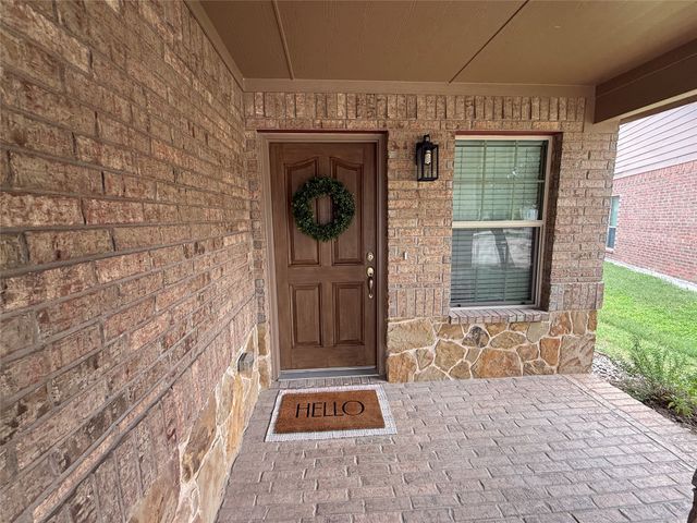 2625 Bretton Wood Drive, Fort Worth, TX 76244