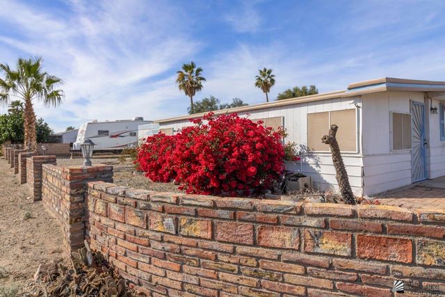 11258 S Prickly Pear Ln, Yuma, AZ 85365