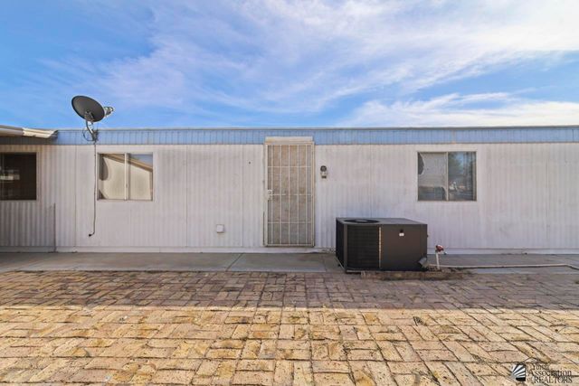 11258 S Prickly Pear Ln, Yuma, AZ 85365