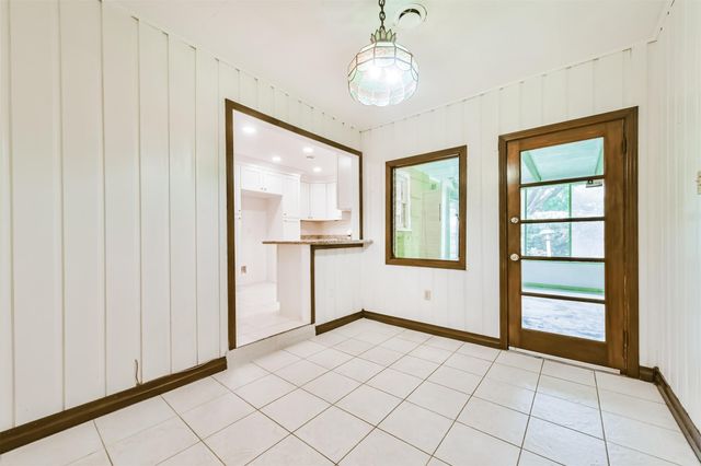 1025 24th Avenue N, Texas City, TX 77590